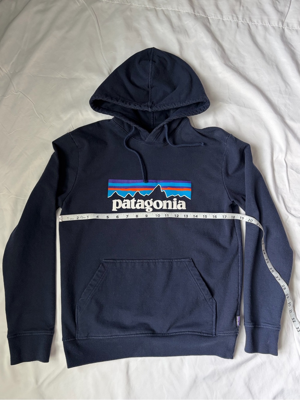 Navy Patagonia Hoodie Men’s Small